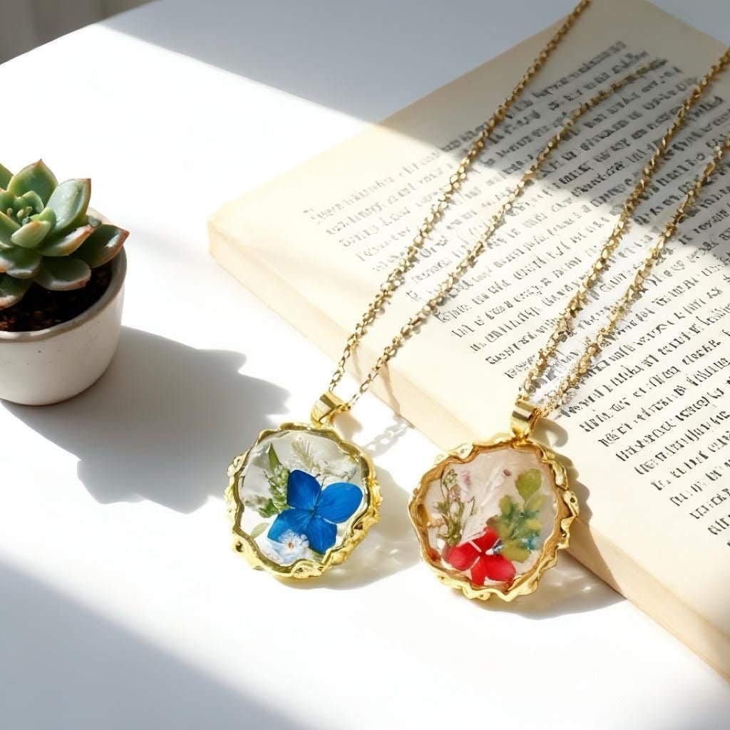 Flower Bracelet (Random Shape) - Ella