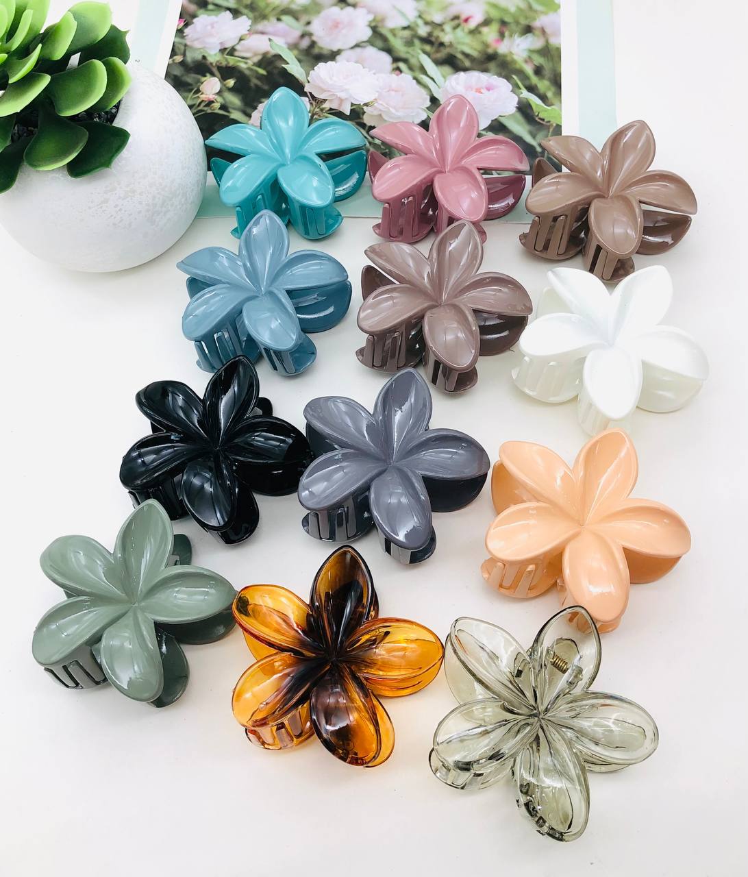 Hawaiian Claw Clips - Ella