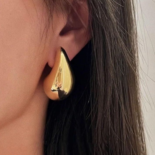 Teardrop Gold Earrings - Ella